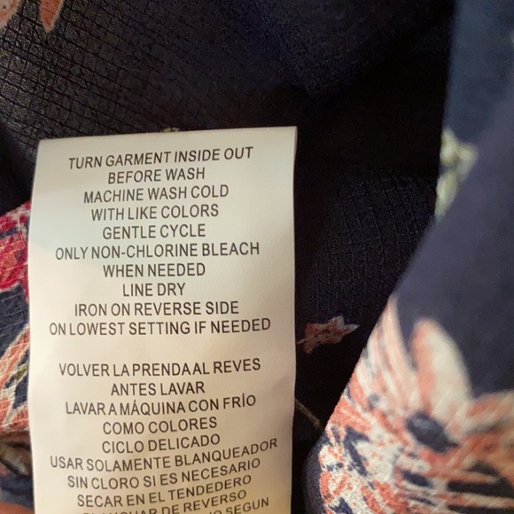 Rewind cold shoulder top - Picture 13 of 13